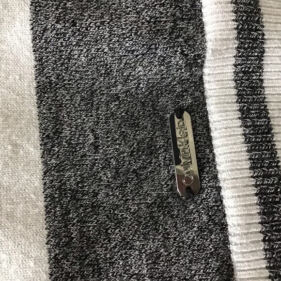 Calvin Klein Gray & White Stripe Lightweight Layered Look v-neck Sweater Large - Picture 4 of 8